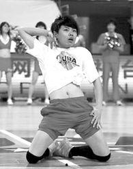 裤袜男视频,揭秘时尚潮流中的另类风采